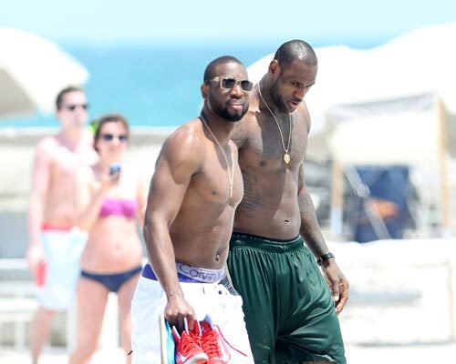 柏林联合vs海登海姆：郑优营、容诺夫首发，派林格、多施出战