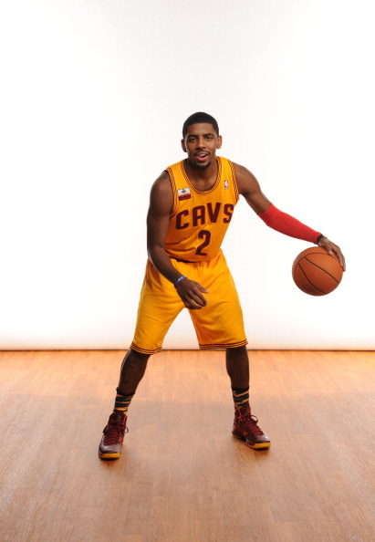 旭旭宝宝举办粉丝见面会，花费超2500W，却被粉丝吐槽是在作秀