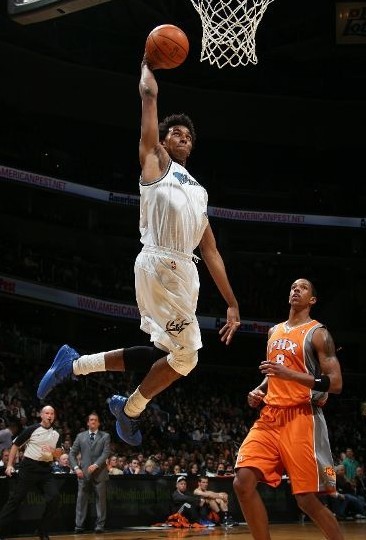 哈里·凯恩替补出场打入帽子戏法，五星拜仁轻松战胜斯图加特