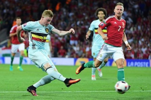 萨姆·索萨的全垒打纪录让他成为 90 年代芝加哥体育的代表符号