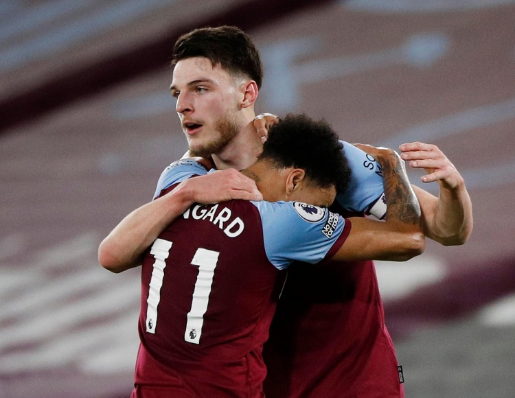 巴萨vs法兰克福首发：亚马尔、莱万出战，拉什福德替补