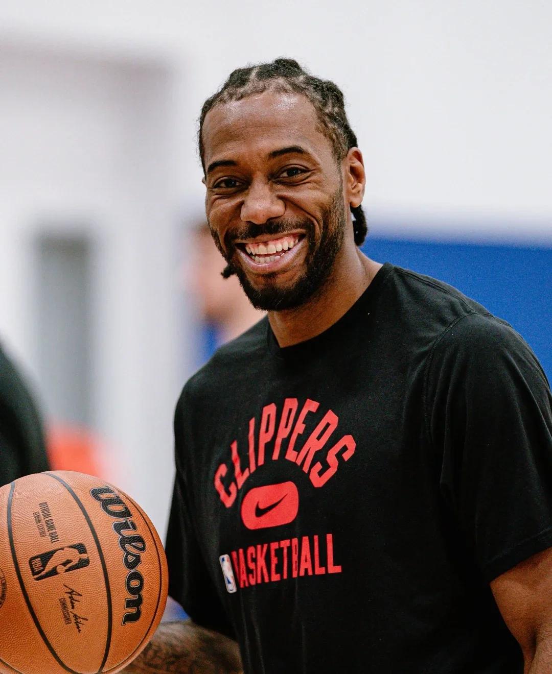 鹈鹕vs篮网前瞻：伤病潮下的突围，鹈鹕盼终结五连败颓势