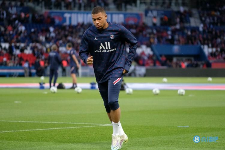 你们别管，我的流量队自有踢法