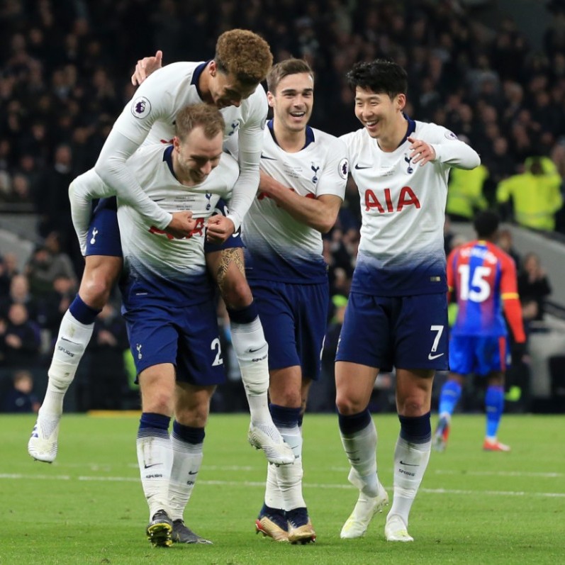 纳帅谈施蒂勒落选：和球员沟通过了，斯图加特对此不满才正常